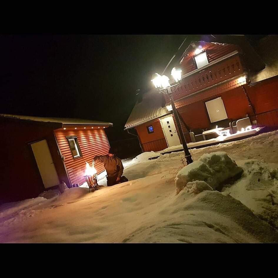 Camp Caroli Wooden Cabins Jukkasjarvi Luaran gambar